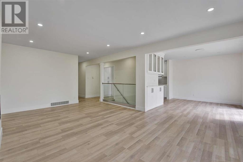 1115 E 61st Avenue, Vancouver, British Columbia  V5X 2C5 - Photo 3 - R2811149
