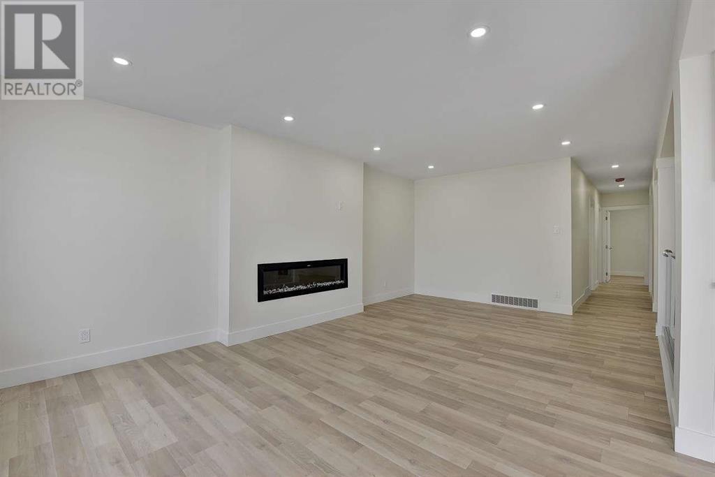 1115 E 61st Avenue, Vancouver, British Columbia  V5X 2C5 - Photo 4 - R2811149