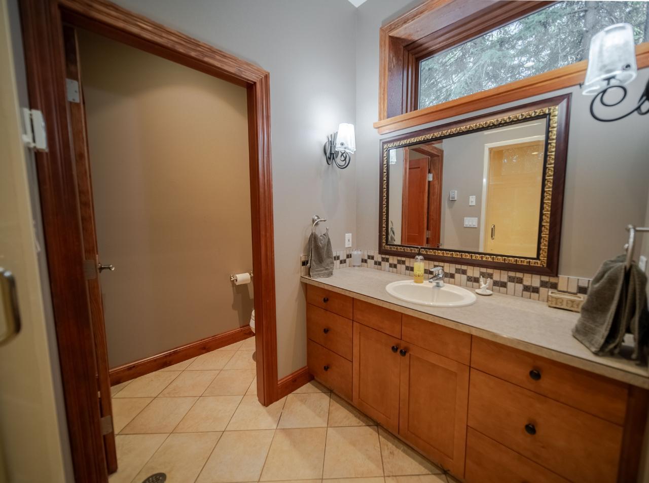 9 Cedar Bowl Crescent, Fernie, British Columbia  V0B 1M4 - Photo 46 - 2473042