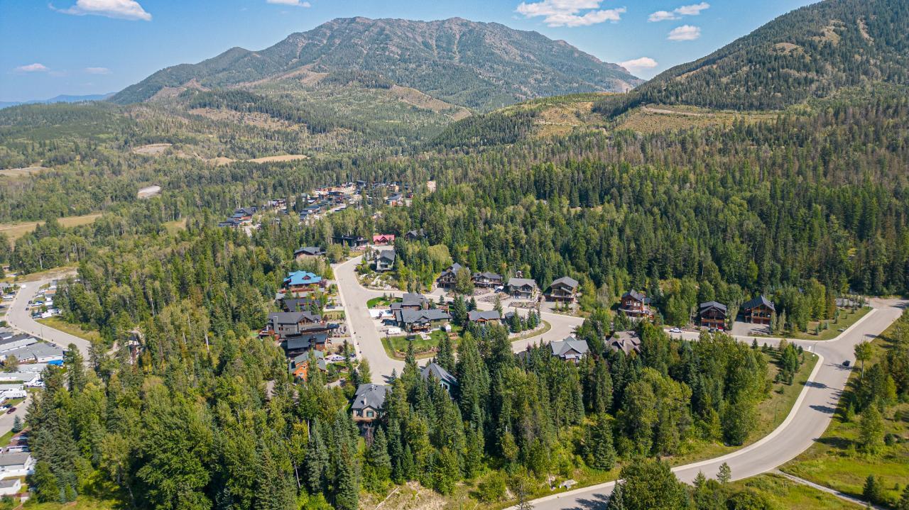9 Cedar Bowl Crescent, Fernie, British Columbia  V0B 1M4 - Photo 64 - 2473042