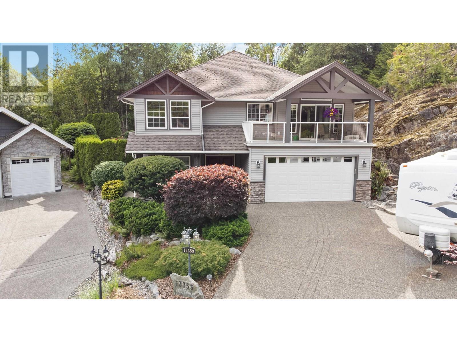 13359 239b Street, Maple Ridge, British Columbia  V4R 0A4 - Photo 2 - R2811164