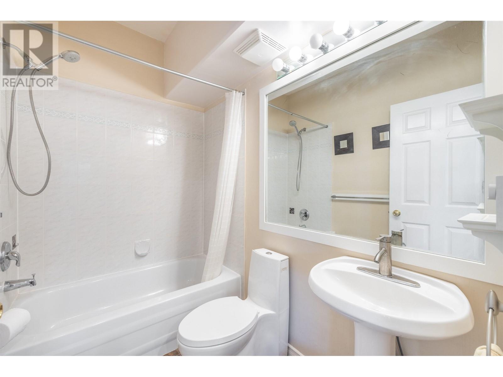 878 Riverside Drive, Port Coquitlam, British Columbia  V3B 7T3 - Photo 21 - R2810615
