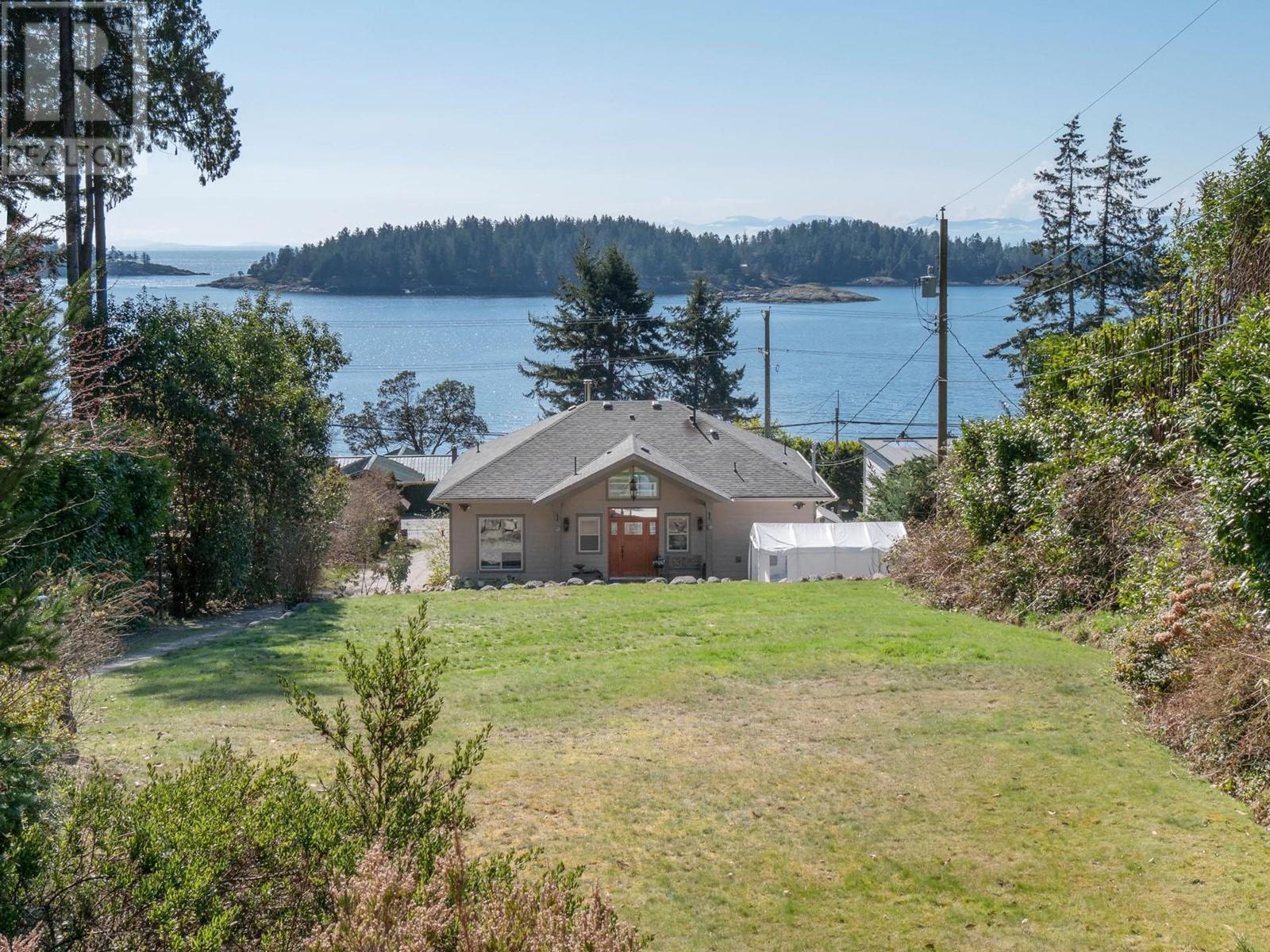 6682 Sunshine Coast Highway, Sechelt, British Columbia  V0N 3A8 - Photo 34 - R2811207