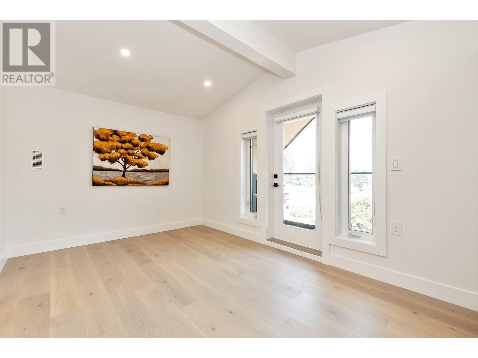 2040 Mannering Avenue, Vancouver, British Columbia  V5N 3C3 - Photo 16 - R2811252