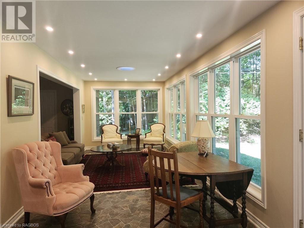 86 Moore Street, Lion's Head, Ontario  N0H 1W0 - Photo 6 - 40447871