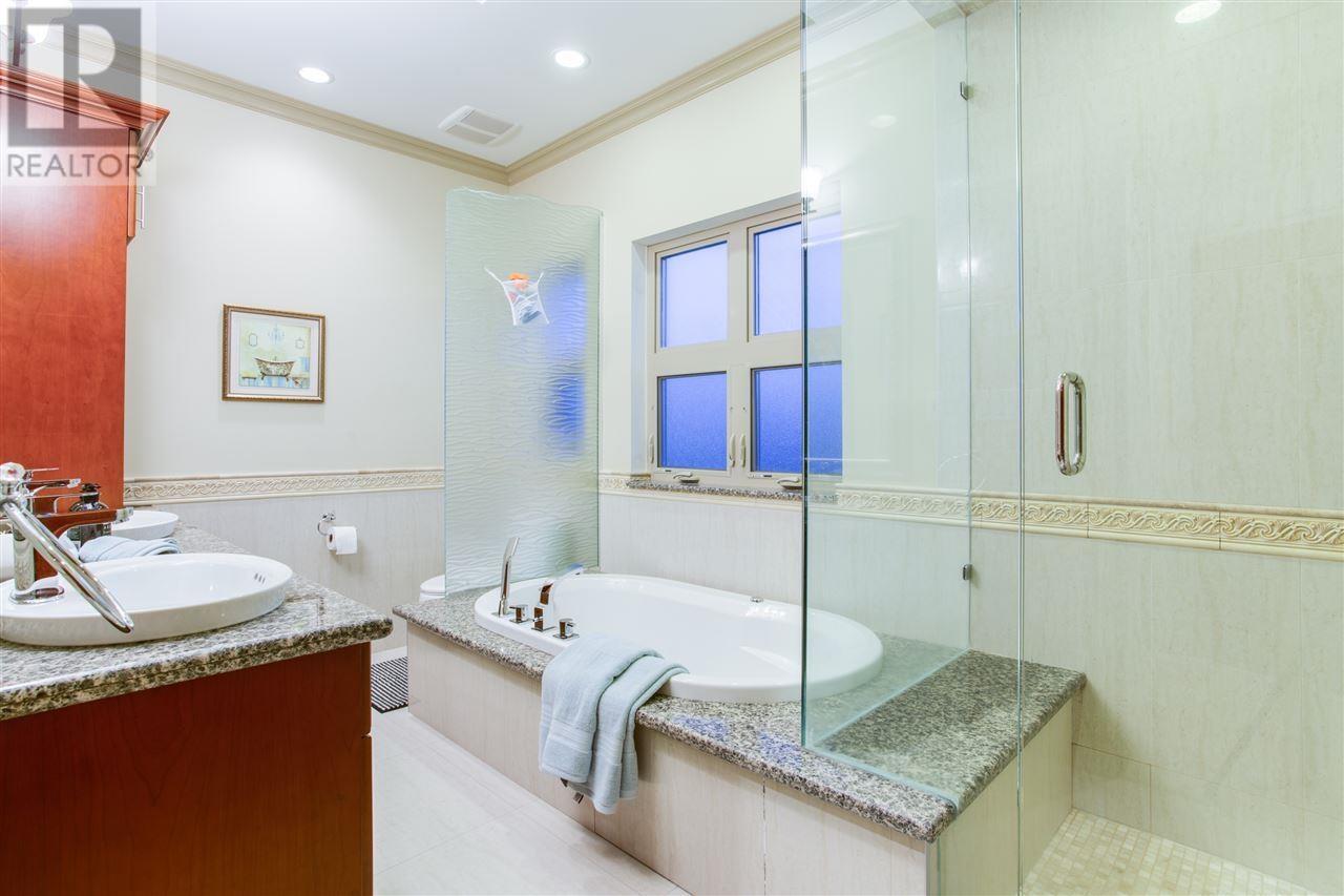 8428 Pigott Road, Richmond, British Columbia  V7A 2C4 - Photo 8 - R2810301