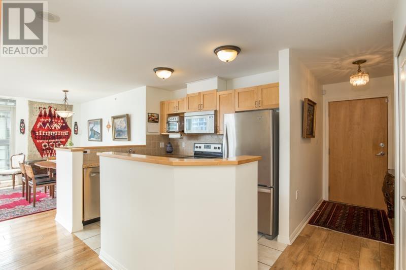 1002 1570 W 7th Avenue, Vancouver, British Columbia  V6J 5M1 - Photo 9 - R2811234