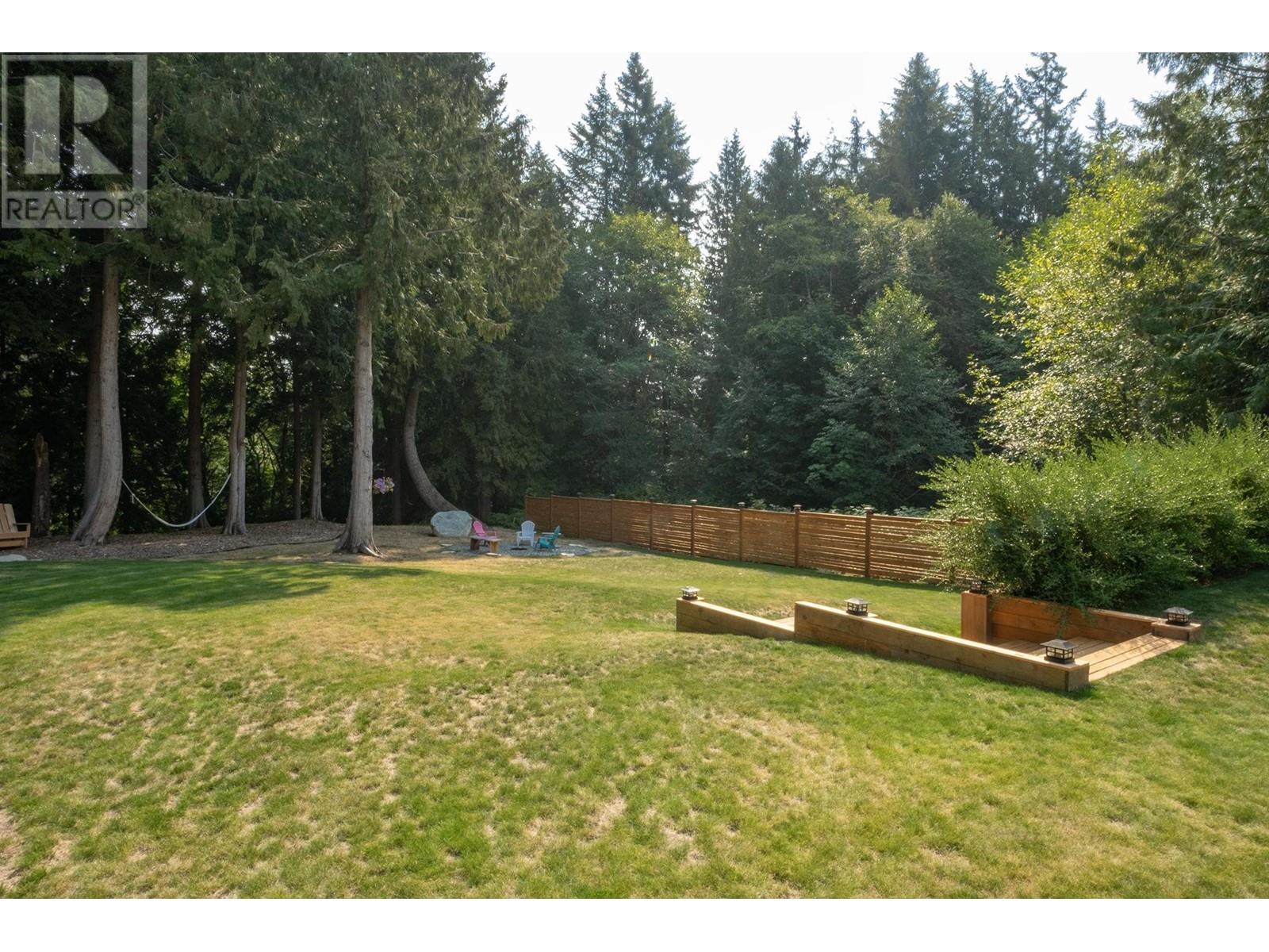 426 Solaz Place, Gibsons, British Columbia  V0N 1V5 - Photo 34 - R2811312