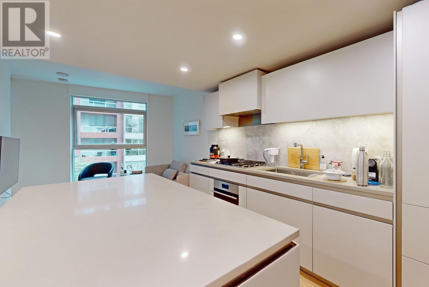 407 889 Pacific Street, Vancouver, British Columbia  V6Z 1C3 - Photo 6 - R2811292