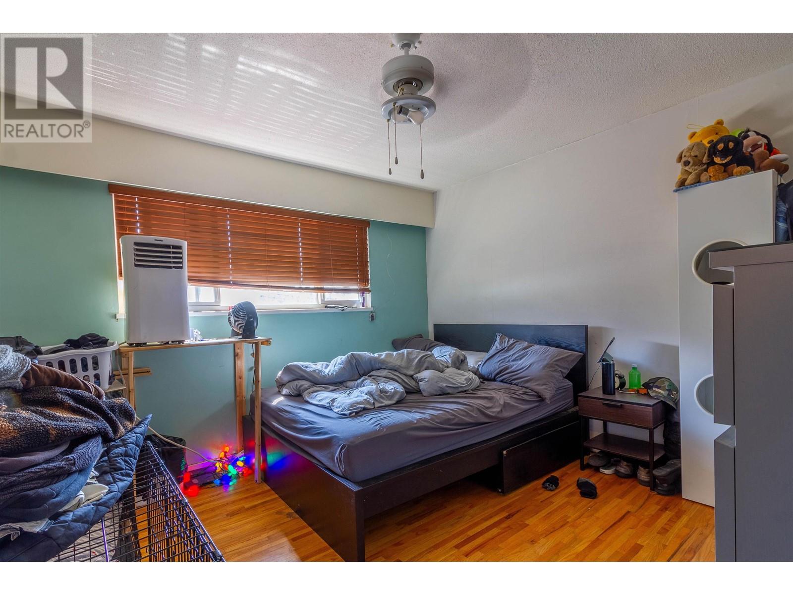 406 Schoolhouse Street, Coquitlam, British Columbia  V3K 4Y6 - Photo 5 - R2811350
