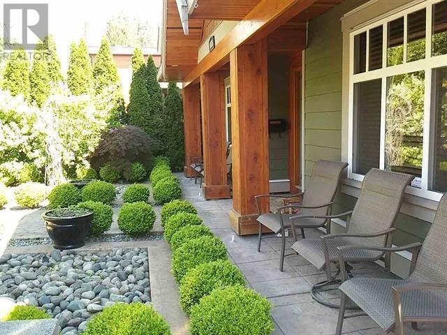 6080 Marine Drive, Burnaby, British Columbia  V3N 2X9 - Photo 2 - R2811364