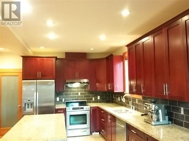 6080 Marine Drive, Burnaby, British Columbia  V3N 2X9 - Photo 7 - R2811364