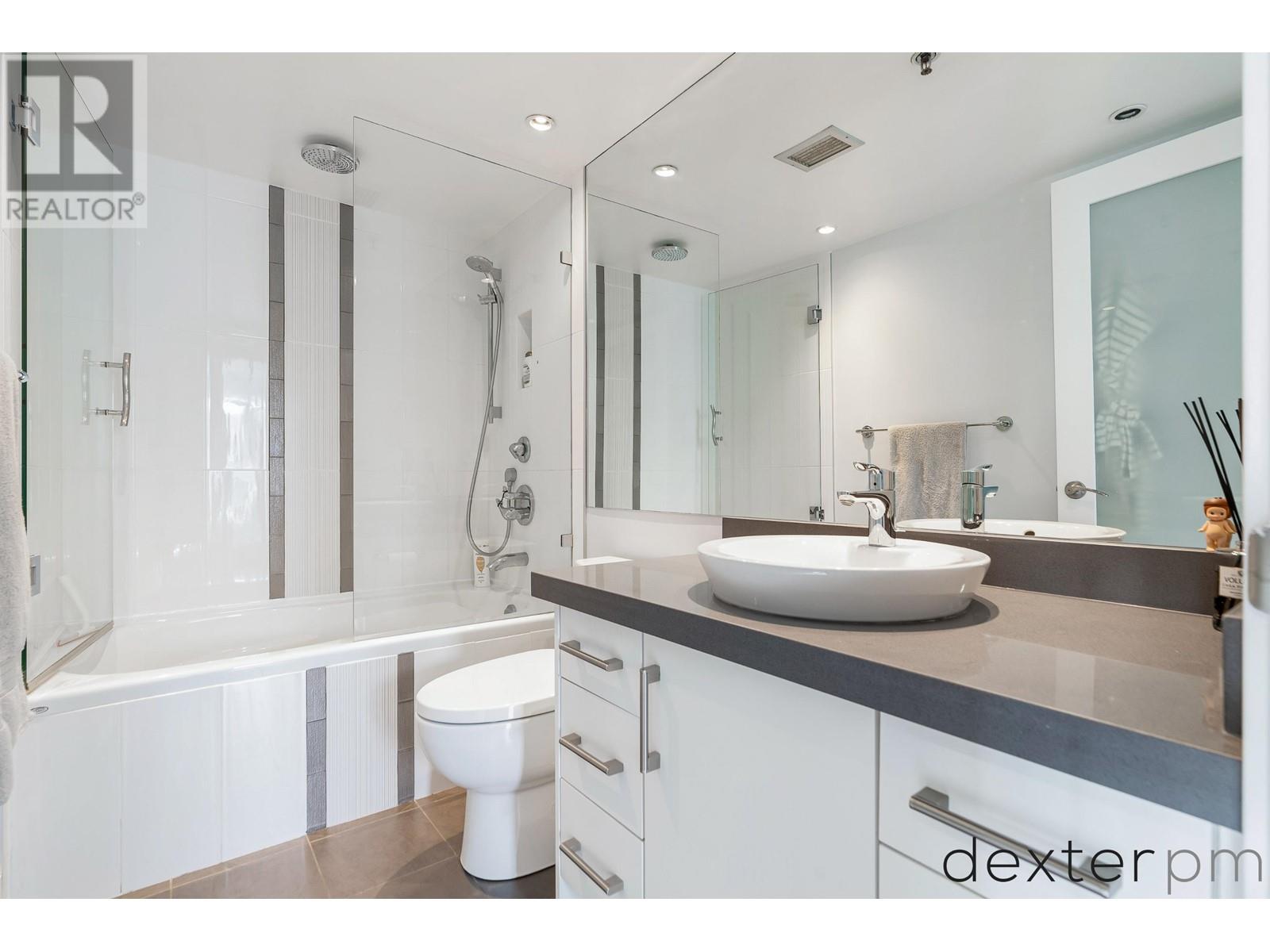 1703 289 Drake Street, Vancouver, British Columbia  V6B 5Z5 - Photo 13 - R2811368