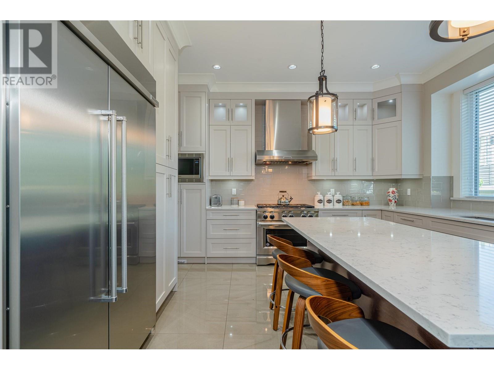 816 Edinburgh Street, New Westminster, British Columbia  V3M 2V3 - Photo 15 - R2811360