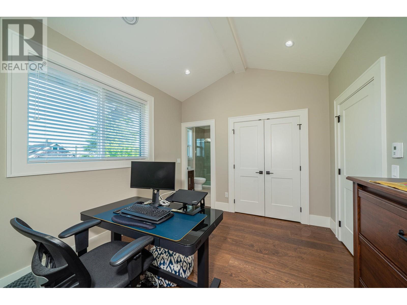 816 Edinburgh Street, New Westminster, British Columbia  V3M 2V3 - Photo 32 - R2811360