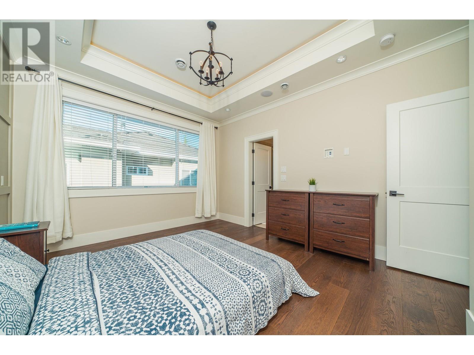 816 Edinburgh Street, New Westminster, British Columbia  V3M 2V3 - Photo 39 - R2811360