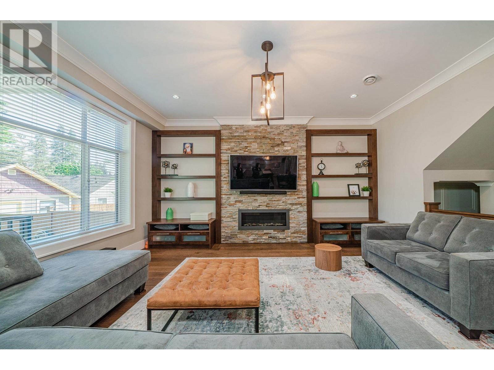 816 Edinburgh Street, New Westminster, British Columbia  V3M 2V3 - Photo 17 - R2811360