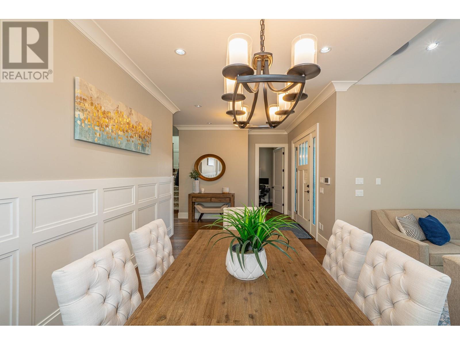 816 Edinburgh Street, New Westminster, British Columbia  V3M 2V3 - Photo 8 - R2811360