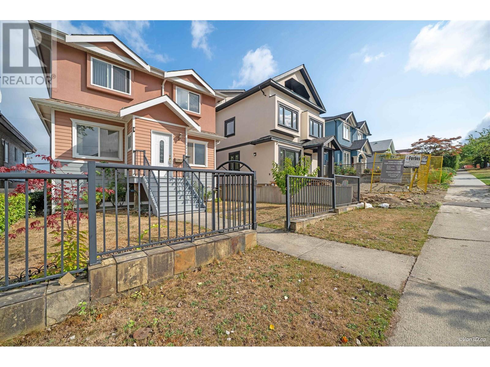 3217 E 29th Avenue, Vancouver, British Columbia  V5R 1W4 - Photo 1 - R2810840