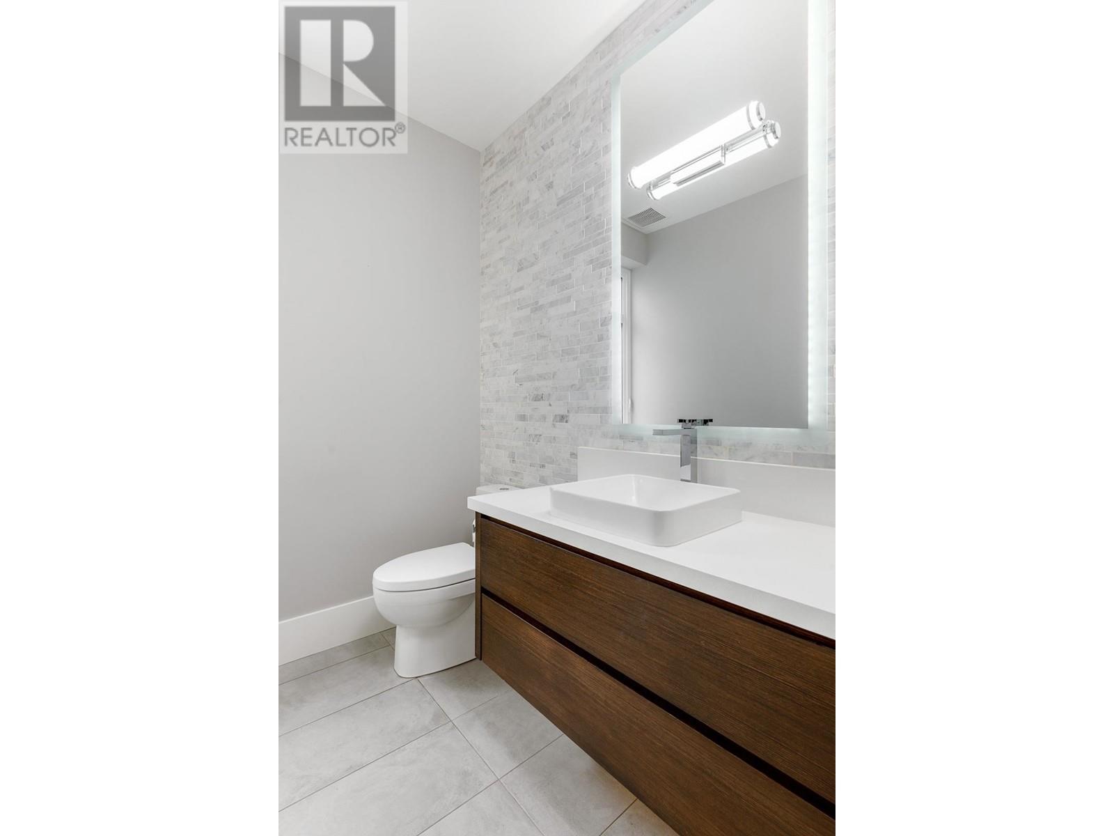 2008 W 58th Avenue, Vancouver, British Columbia  V6P 1X4 - Photo 16 - R2811081