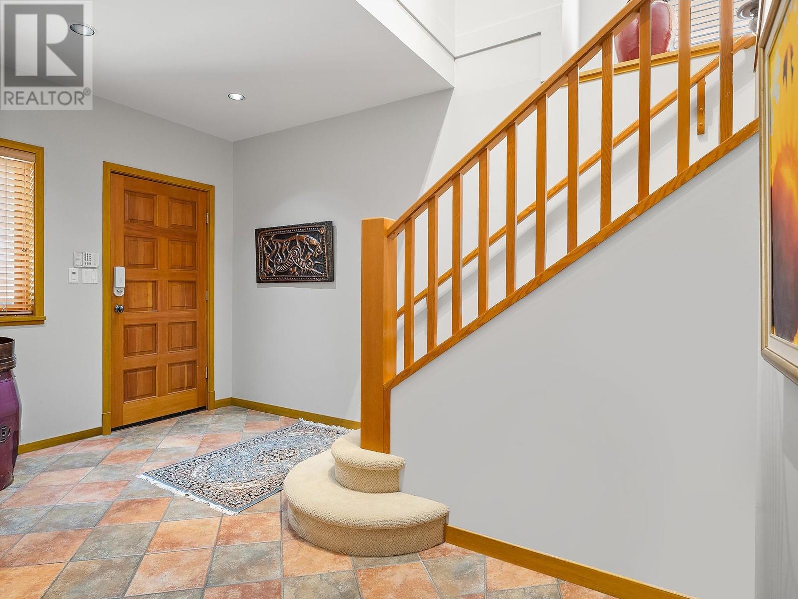 8107 Muirfield Crescent, Whistler, British Columbia  V8E 1J7 - Photo 13 - R2811387