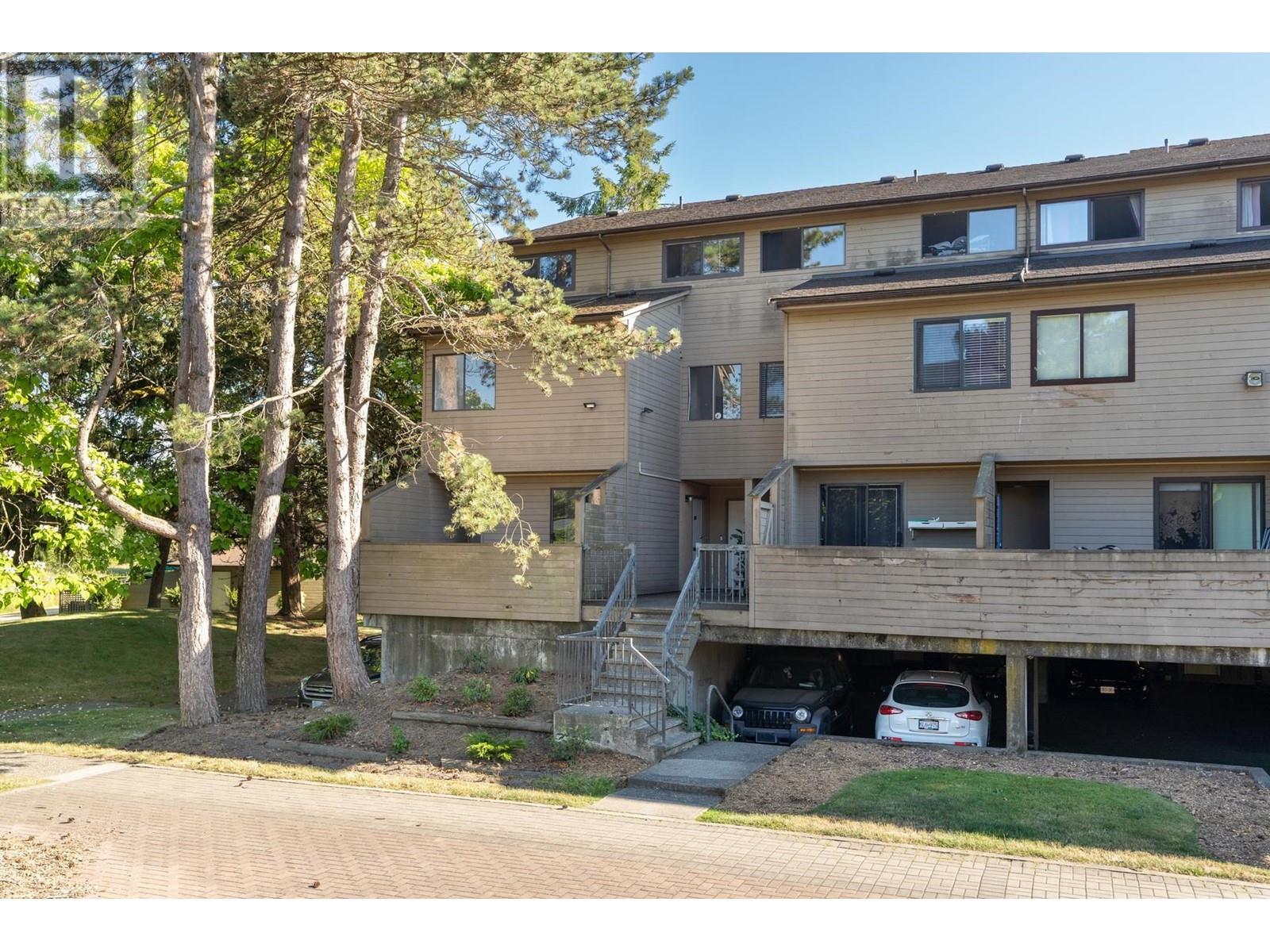 207 8140 COLONIAL DRIVE, richmond, British Columbia