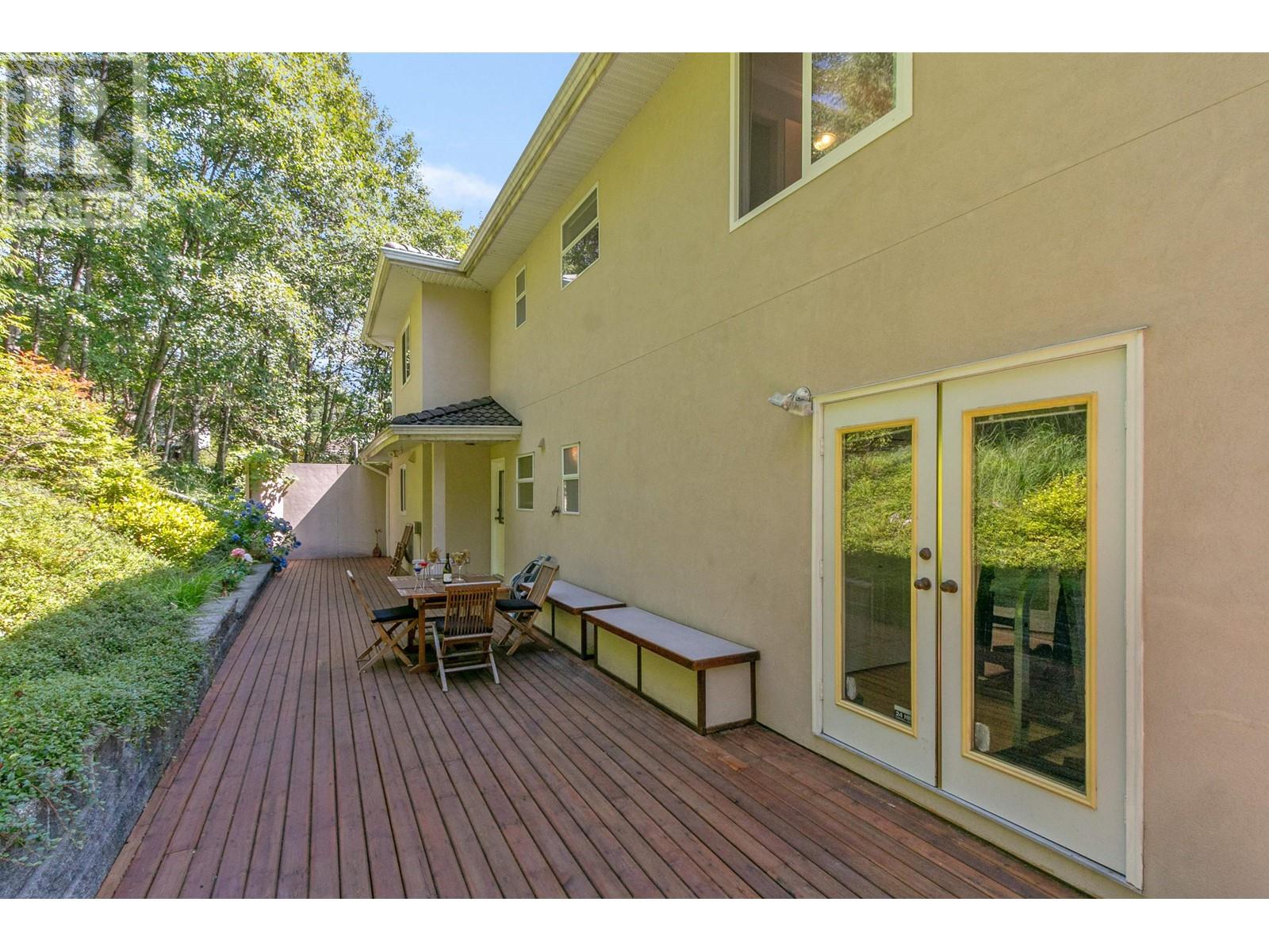 530 Craigmohr Drive, West Vancouver, British Columbia  V7S 1W6 - Photo 33 - R2811021