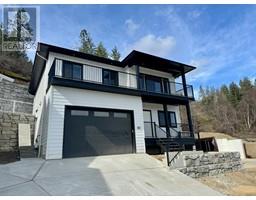 #7 806 Cliff Avenue, Enderby / Grindrod, Enderby, Ca