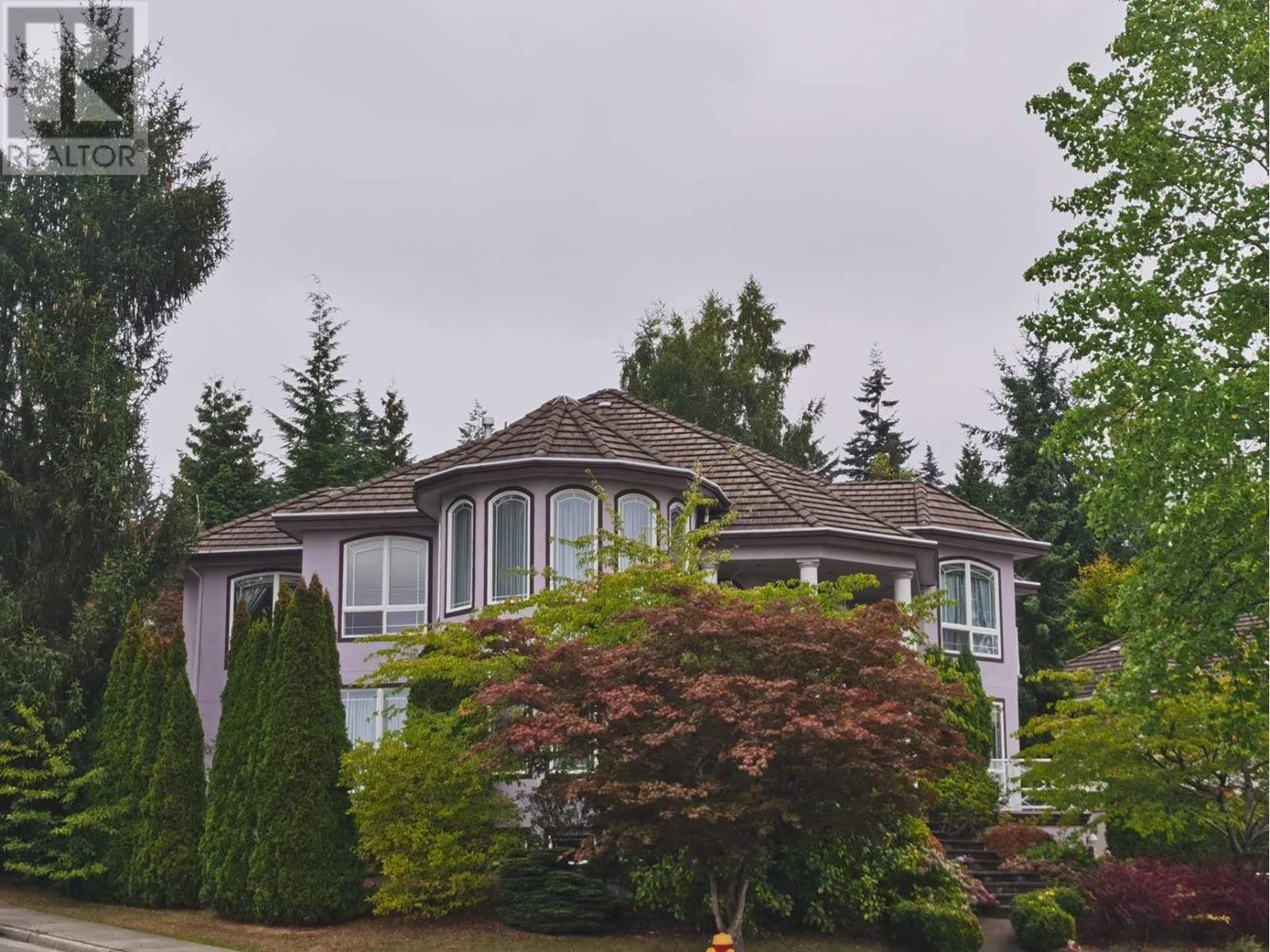 3076 Plateau Boulevard, Coquitlam, British Columbia  V3E 2Y7 - Photo 3 - R2810143