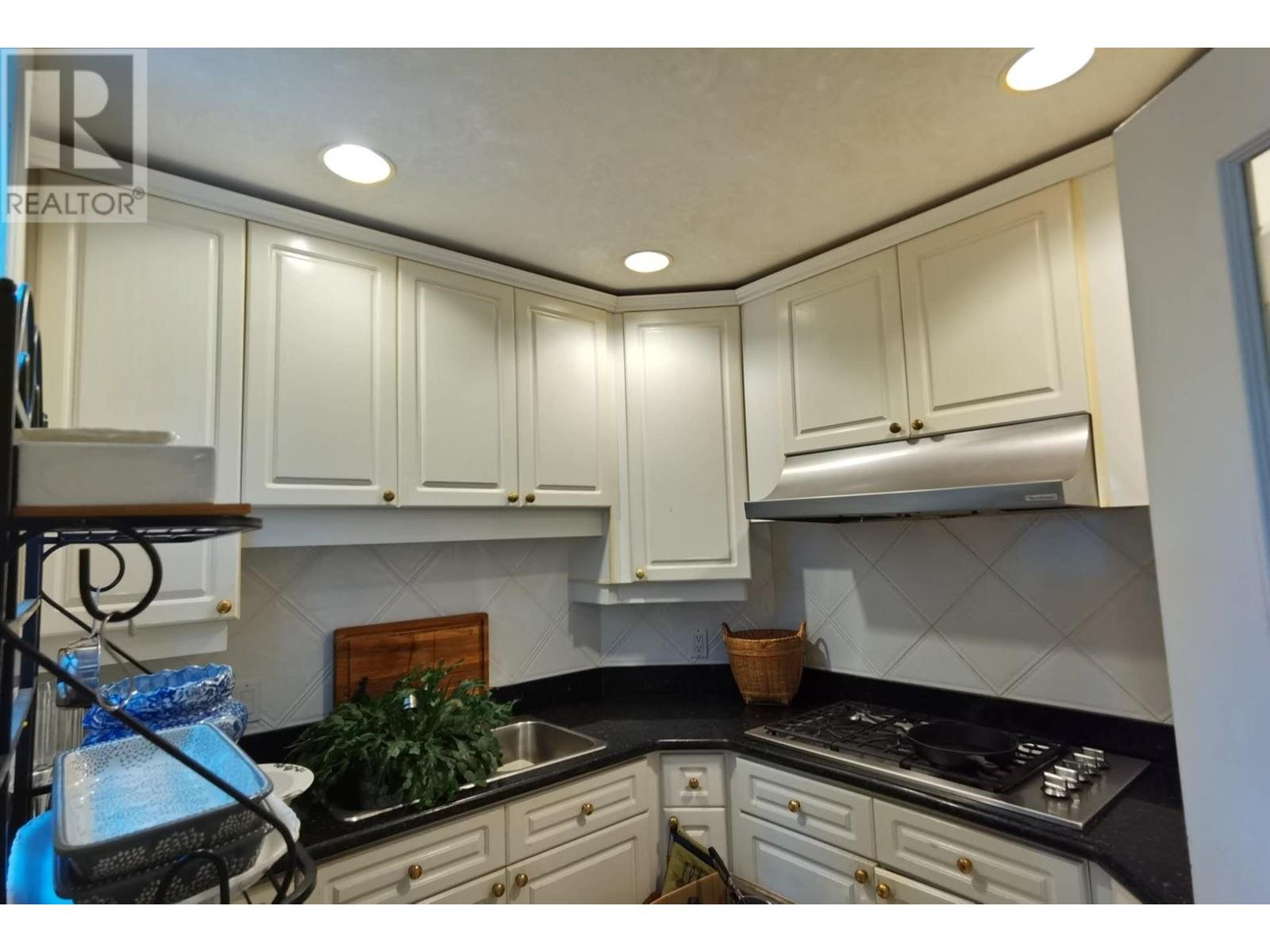 3076 Plateau Boulevard, Coquitlam, British Columbia  V3E 2Y7 - Photo 20 - R2810143
