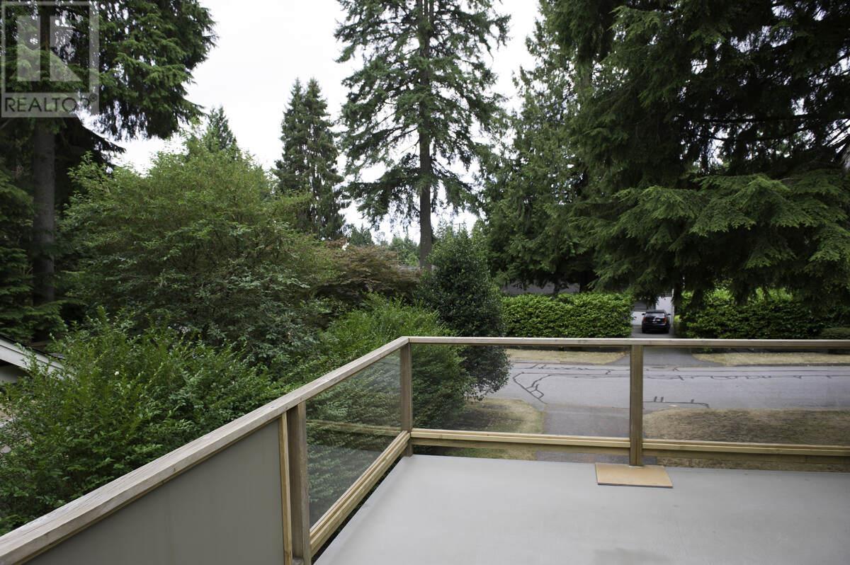 2100 Whitman Avenue, North Vancouver, British Columbia  V7H 2C5 - Photo 11 - R2811480