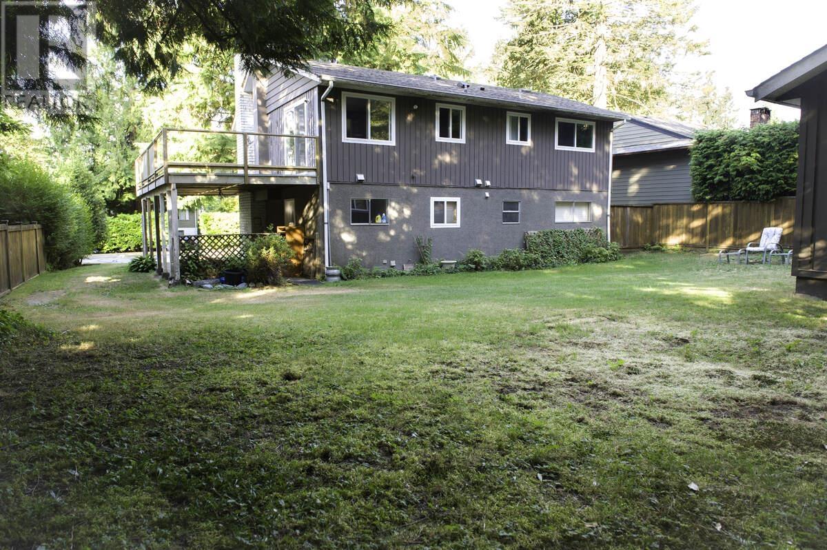 2100 Whitman Avenue, North Vancouver, British Columbia  V7H 2C5 - Photo 4 - R2811480
