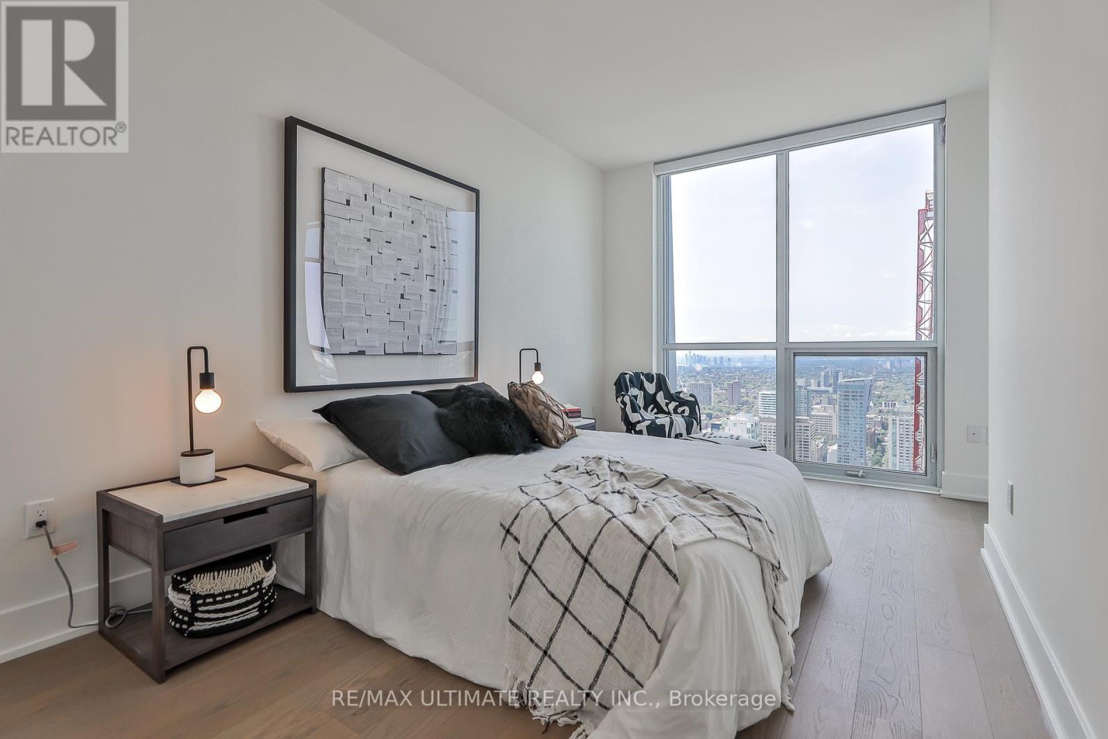 #4703 -1 Yorkville Ave, Toronto, Ontario  M4W 1L1 - Photo 14 - C6787720