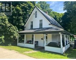 532 King George Way