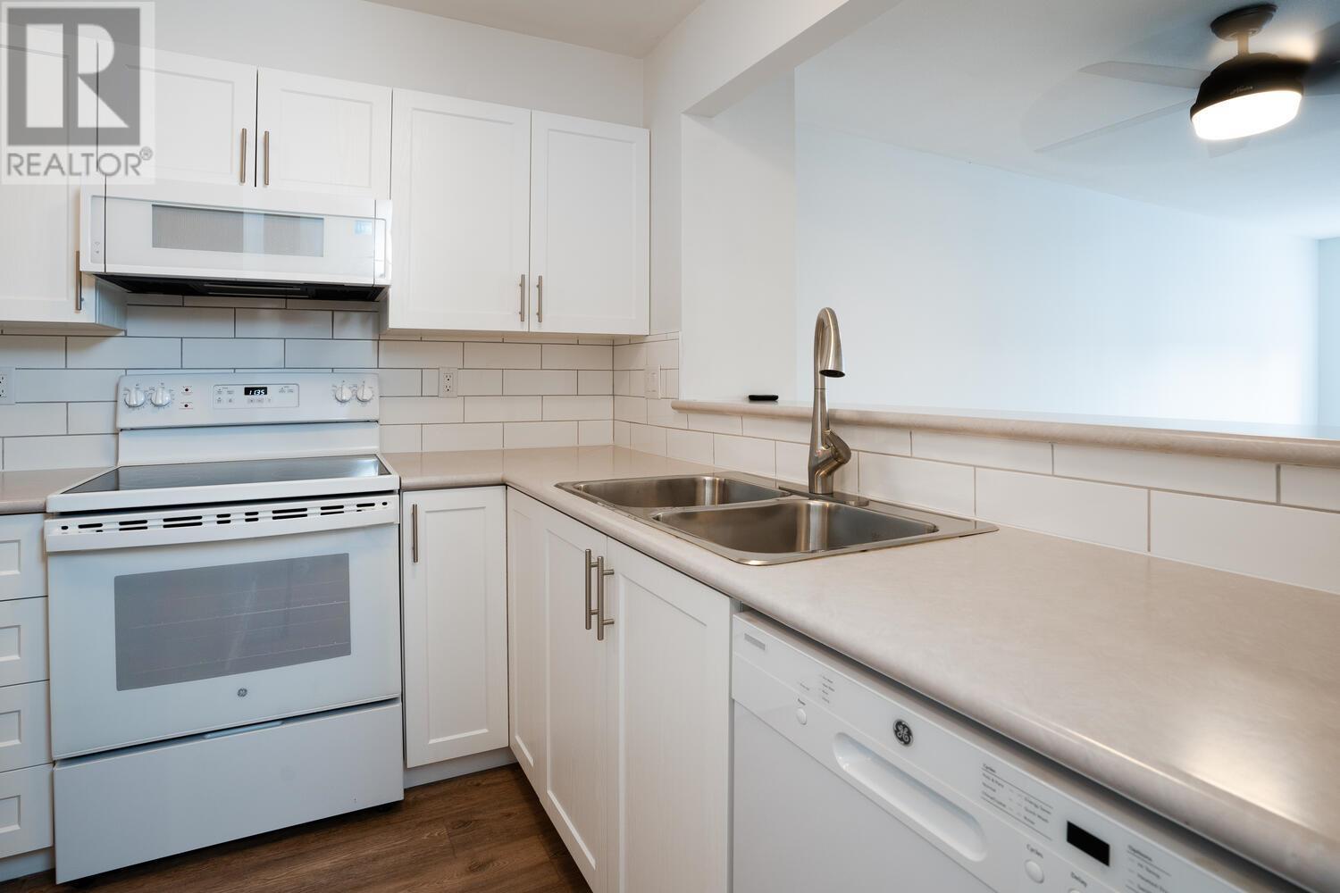 310 1369 56 Street, Delta, British Columbia  V4L 2A6 - Photo 11 - R2811550