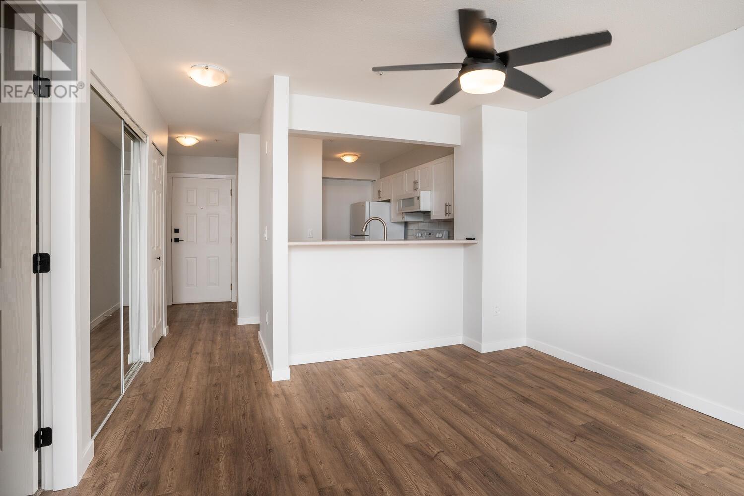 310 1369 56 Street, Delta, British Columbia  V4L 2A6 - Photo 7 - R2811550