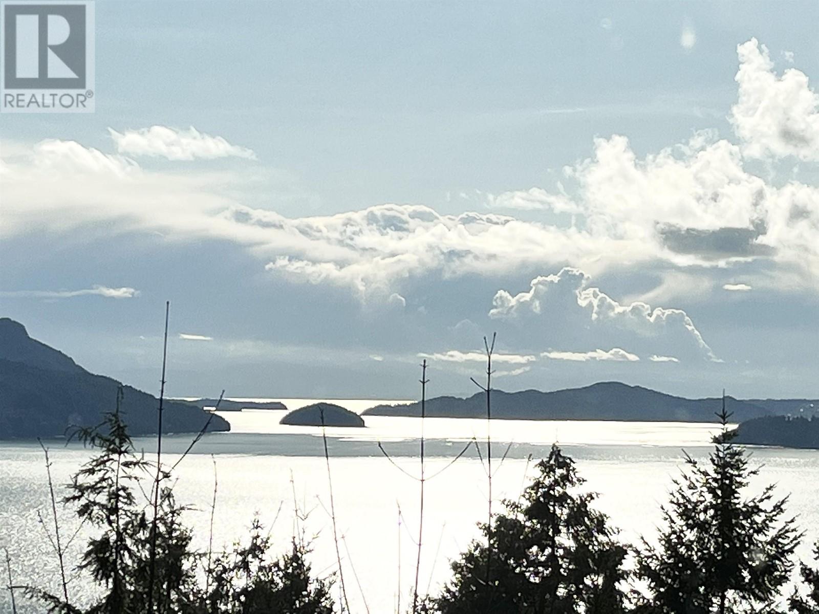 380 MOUNTAIN DRIVE, lions bay, British Columbia