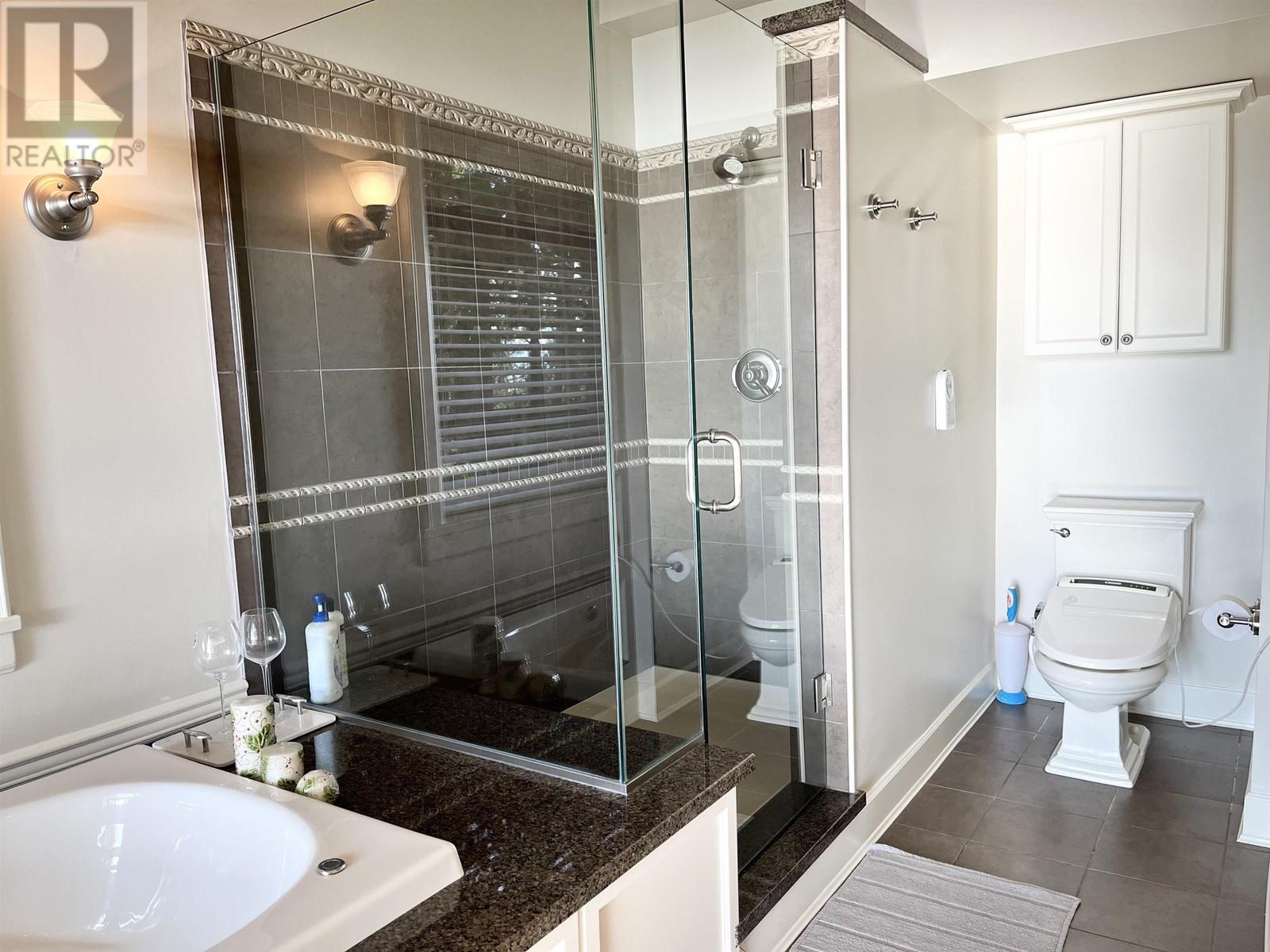 380 Mountain Drive, Lions Bay, British Columbia  V0N 2E0 - Photo 15 - R2811568