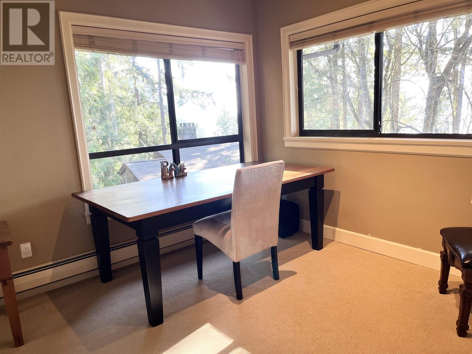 380 Mountain Drive, Lions Bay, British Columbia  V0N 2E0 - Photo 18 - R2811568