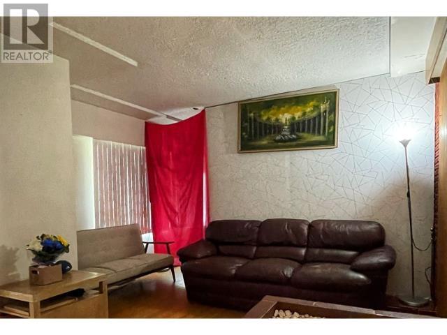 5915 Keith Street, Burnaby, British Columbia  V5J 3C8 - Photo 10 - R2811613