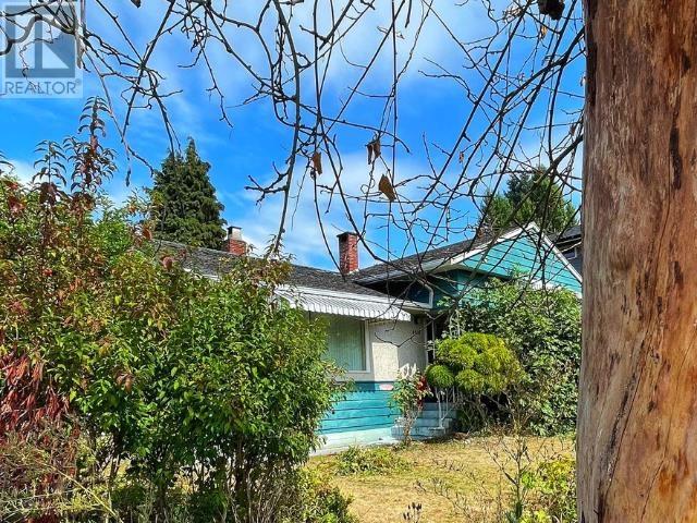 5915 Keith Street, Burnaby, British Columbia  V5J 3C8 - Photo 5 - R2811613