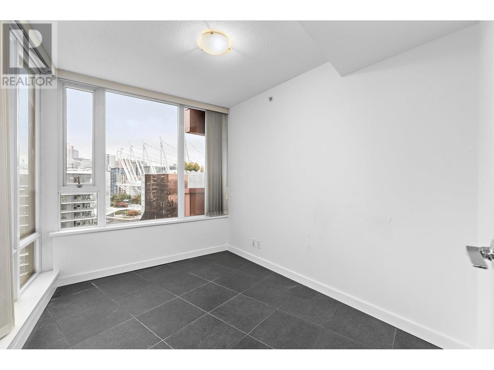 2207 918 Cooperage Way, Vancouver, British Columbia  V6B 0A7 - Photo 14 - R2811666