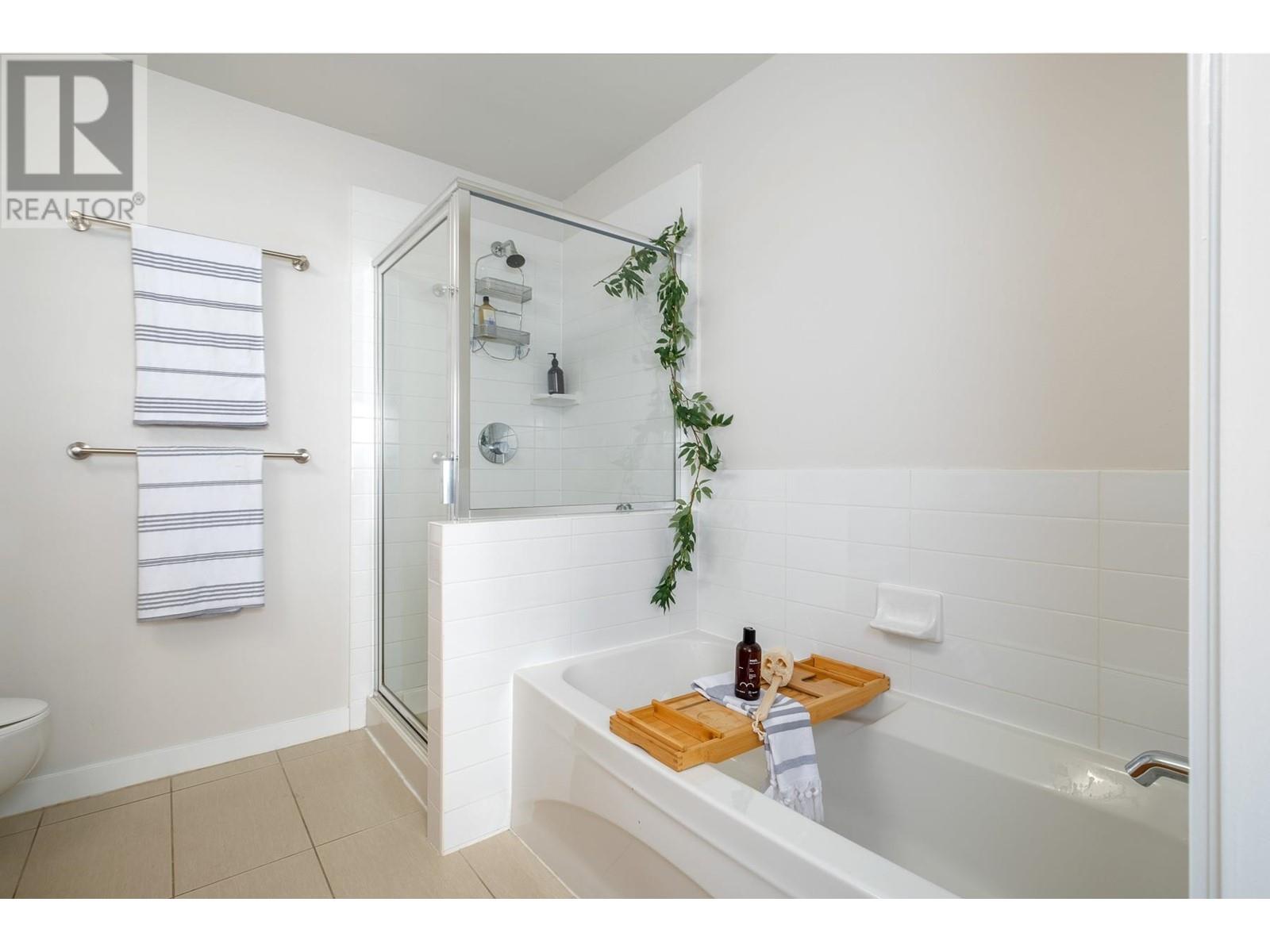 908 400 Capilano Road, Port Moody, British Columbia  V3H 0E1 - Photo 18 - R2811668