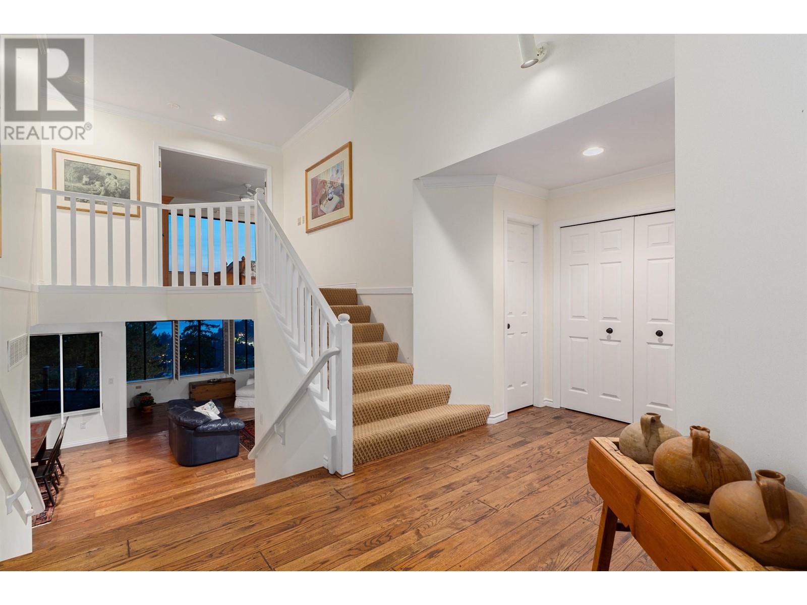 5482 Meadfeild Lane, West Vancouver, British Columbia  V7W 3G3 - Photo 17 - R2811774