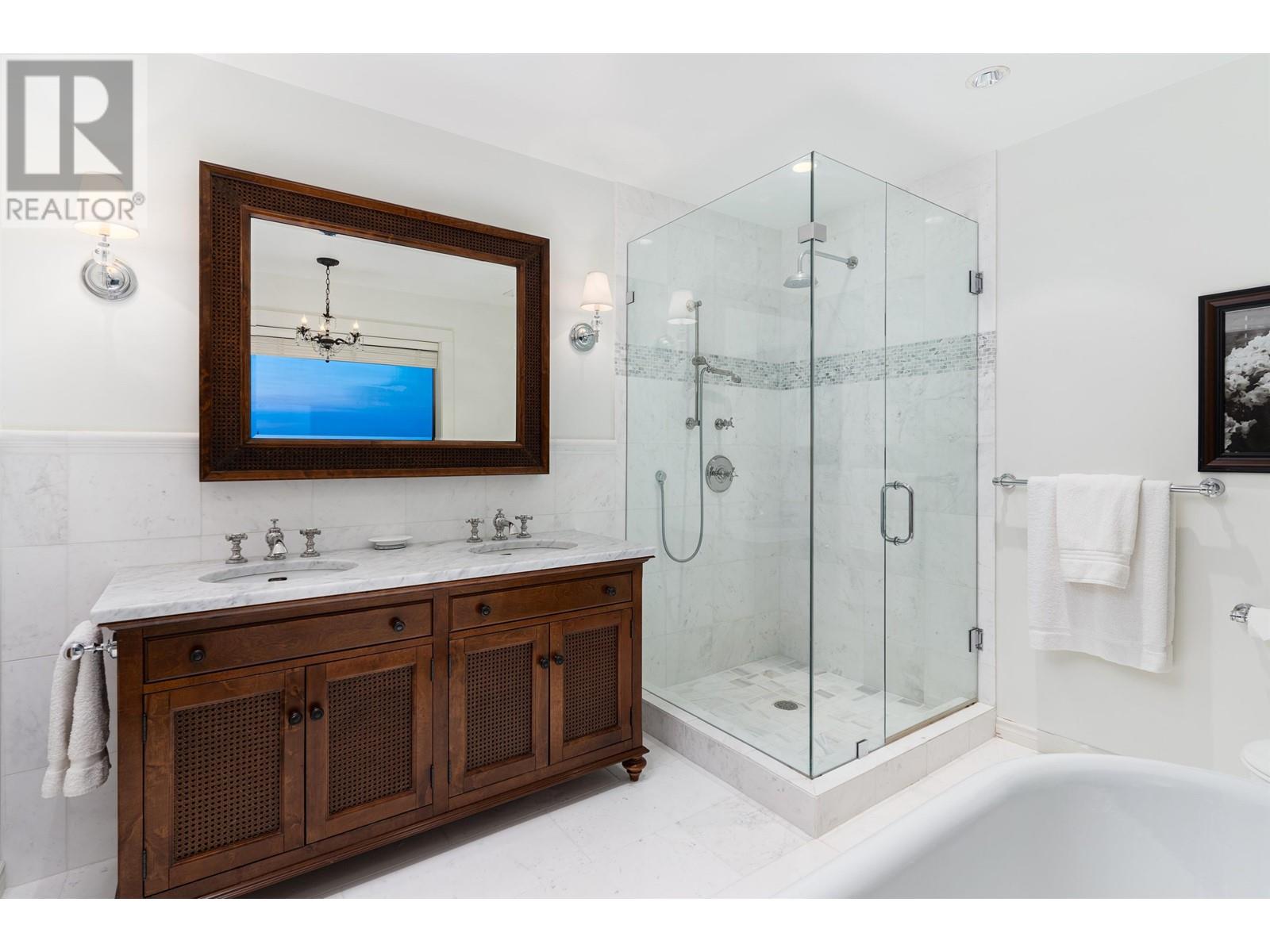 5482 Meadfeild Lane, West Vancouver, British Columbia  V7W 3G3 - Photo 22 - R2811774