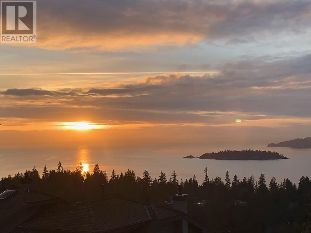 5482 Meadfeild Lane, West Vancouver, British Columbia  V7W 3G3 - Photo 33 - R2811774