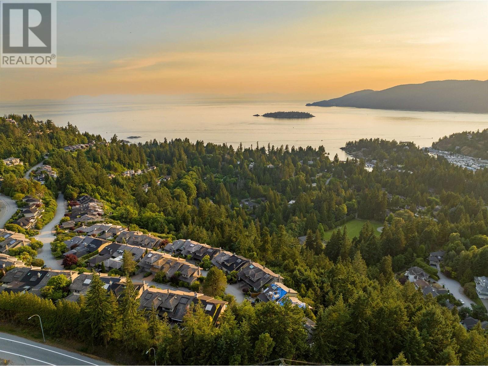 5482 Meadfeild Lane, West Vancouver, British Columbia  V7W 3G3 - Photo 37 - R2811774
