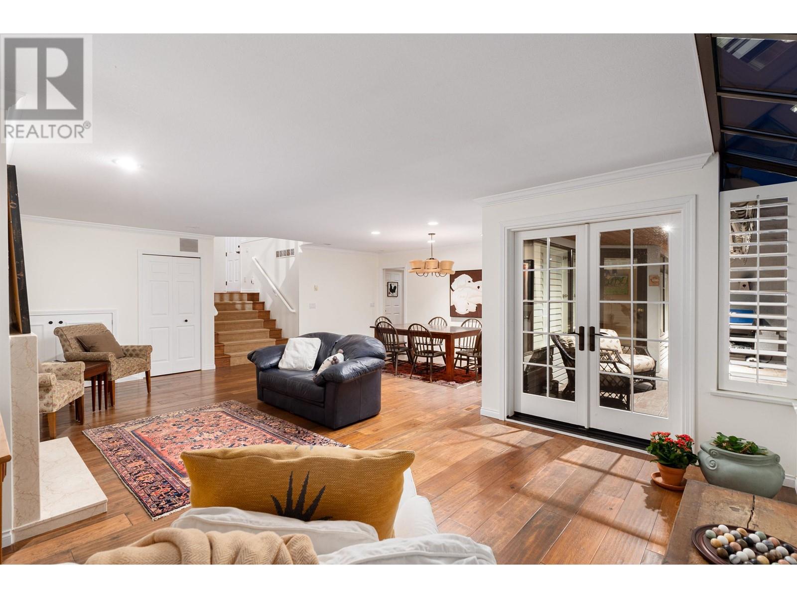 5482 Meadfeild Lane, West Vancouver, British Columbia  V7W 3G3 - Photo 8 - R2811774