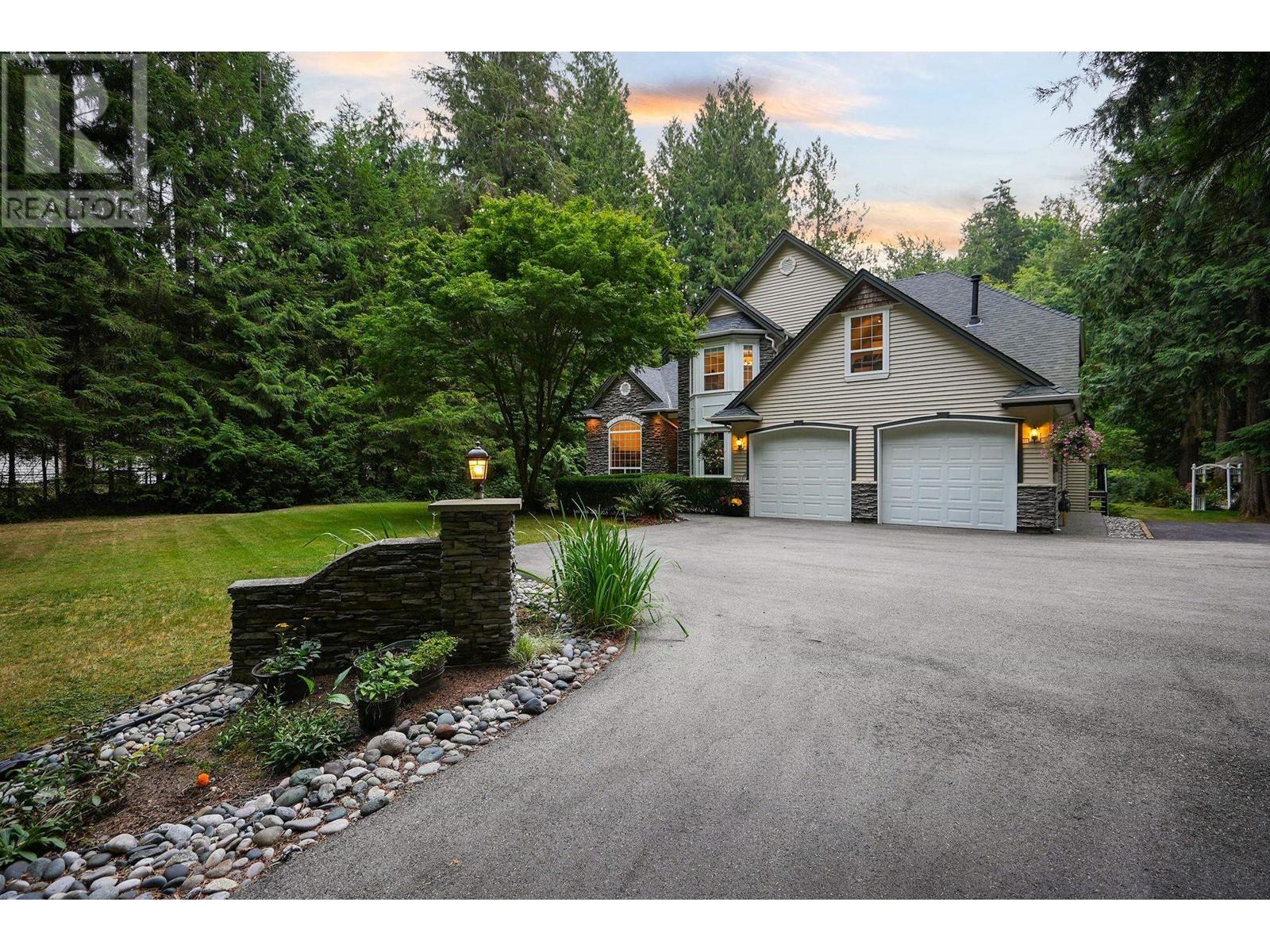 24150 Fern Crescent, Maple Ridge, British Columbia  V4R 2S1 - Photo 4 - R2811718
