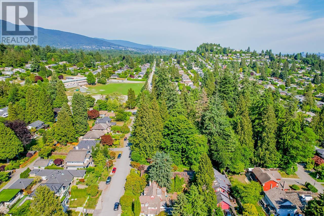 1366 Kings Avenue, West Vancouver, British Columbia  V7T 2C6 - Photo 25 - R2811748